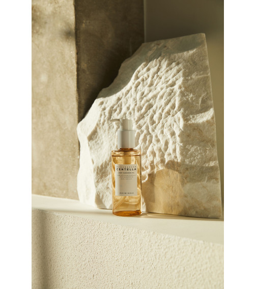 SKIN1004 Madagascar Centella Light Cleansing Oil 200ml