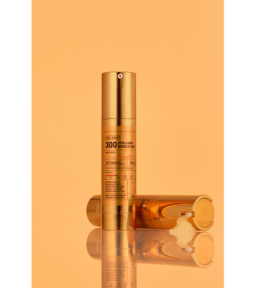 VT Cosmetics Vita-Light Reedle Shot 300